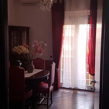 Сasa de vacaciones Cavour 1&3 *