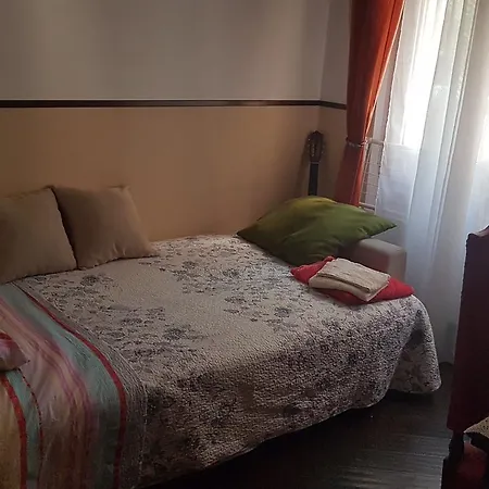 Сasa de vacaciones Cavour 1&3 *