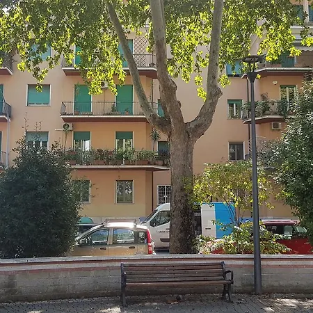 Сasa de vacaciones Cavour 1&3 *